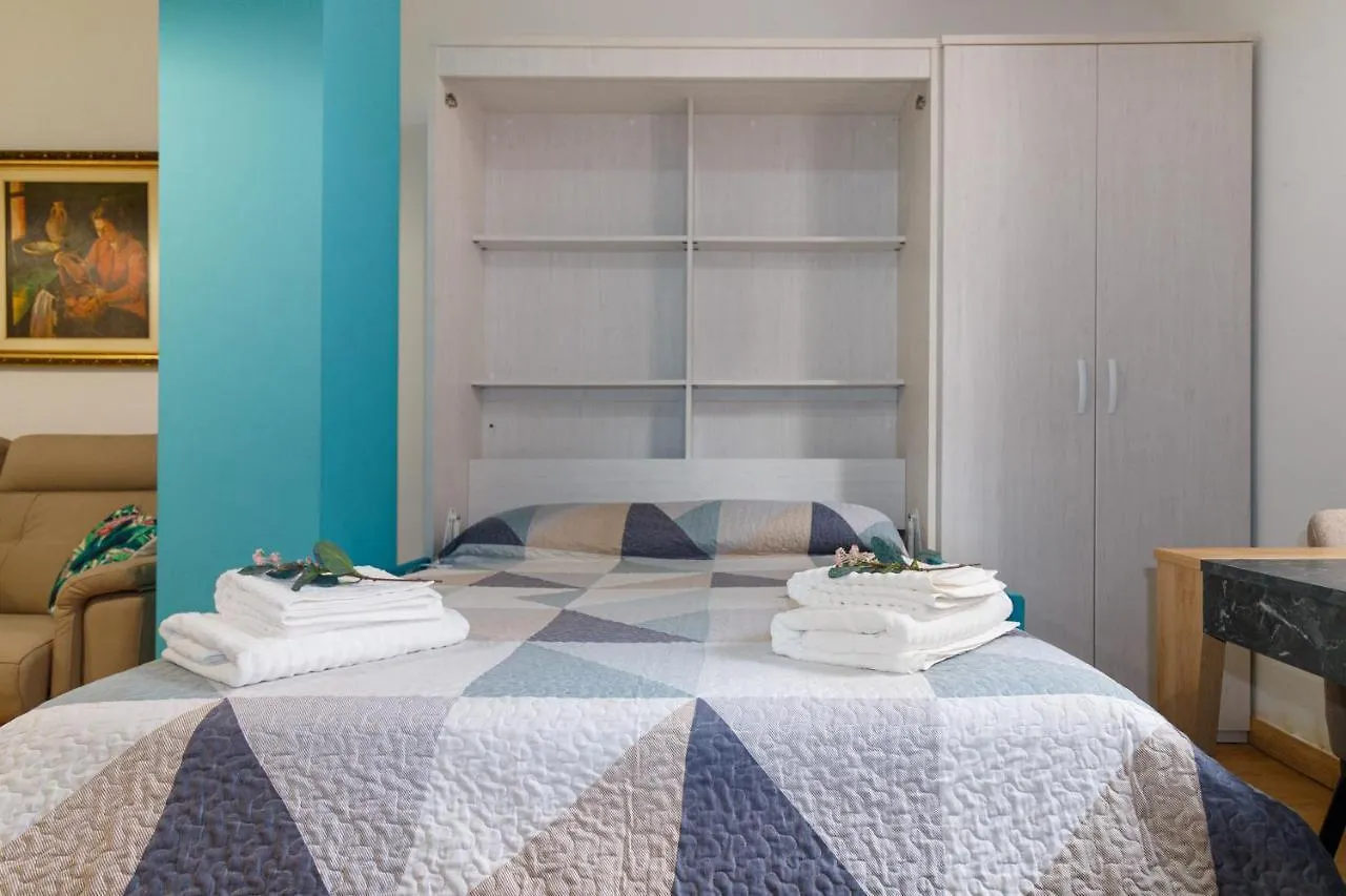 Apartamento Acogedor Y Equipado En El Centro De Sevilla 0*, Sewilla